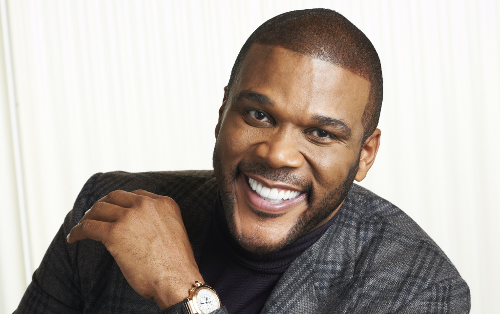 Its Official Tyler Perry Is A Billionaire The Link Entertainment